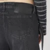 Czarne jeansy z paskiem Czarne jeansy z paskiem