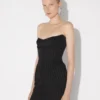 Długa sukienka typu bustier Długa sukienka typu bustier